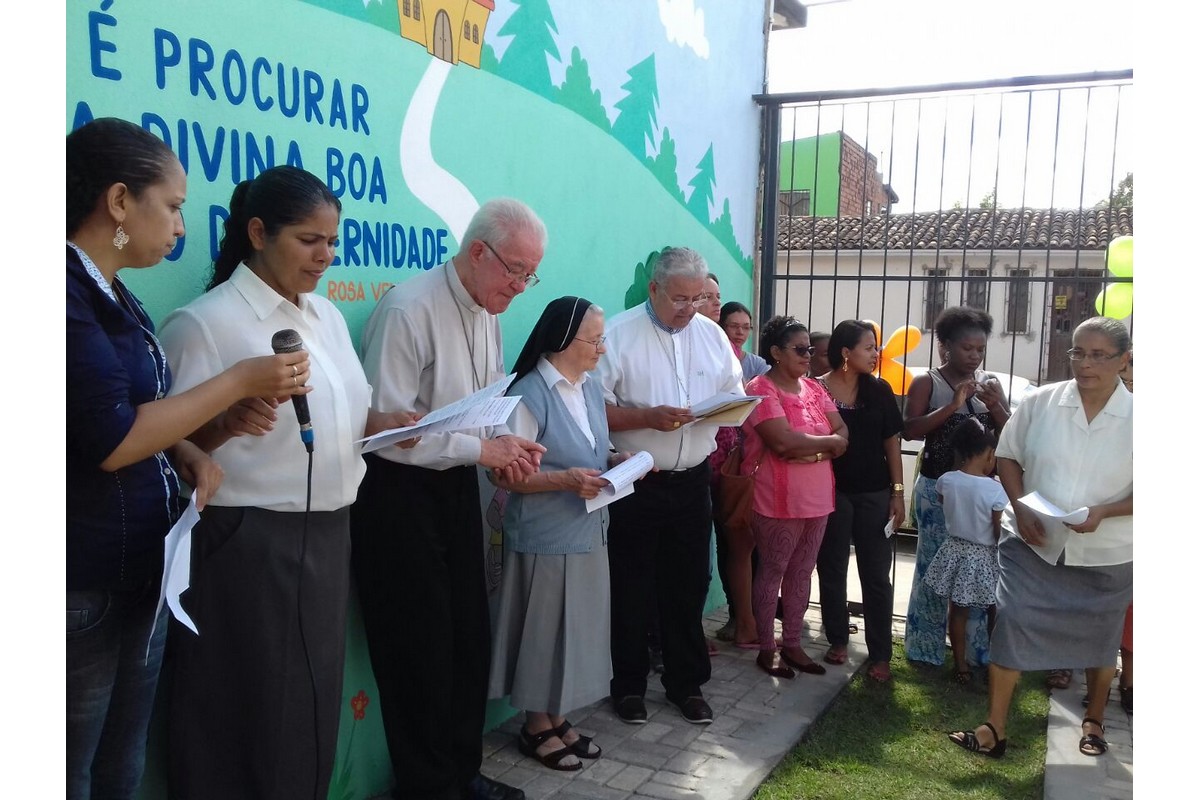 Alagoinhas - Inaugurazione della nuova scuola Venerini