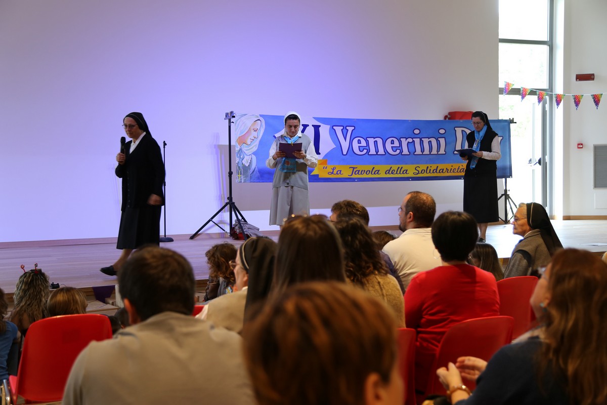 XI Venerini Day - La Madre Generale, Sr. Eliana Massimi saluta tutti i partecipanti