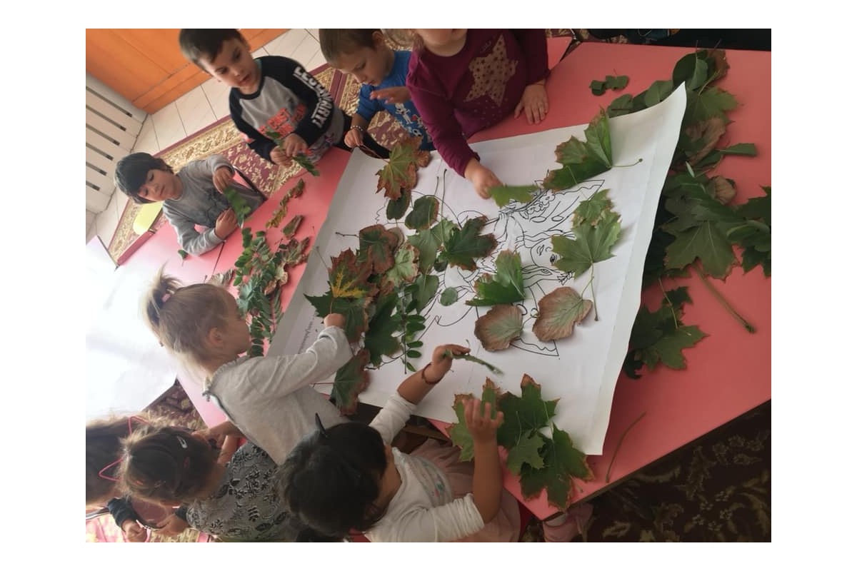 Festa nella scuola di Bacau (Romania)